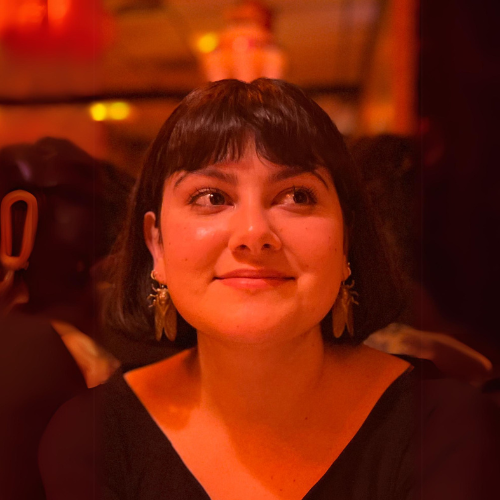 Sofia Veliz — candid